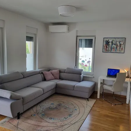 3sisters Apartment Kastela